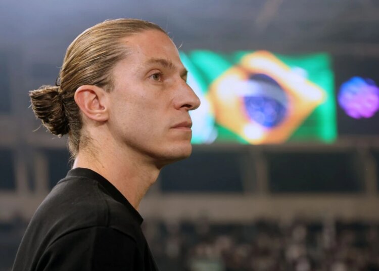 Ex-Flamengo, Filipe Luís está muito próximo de treinar o Monaco